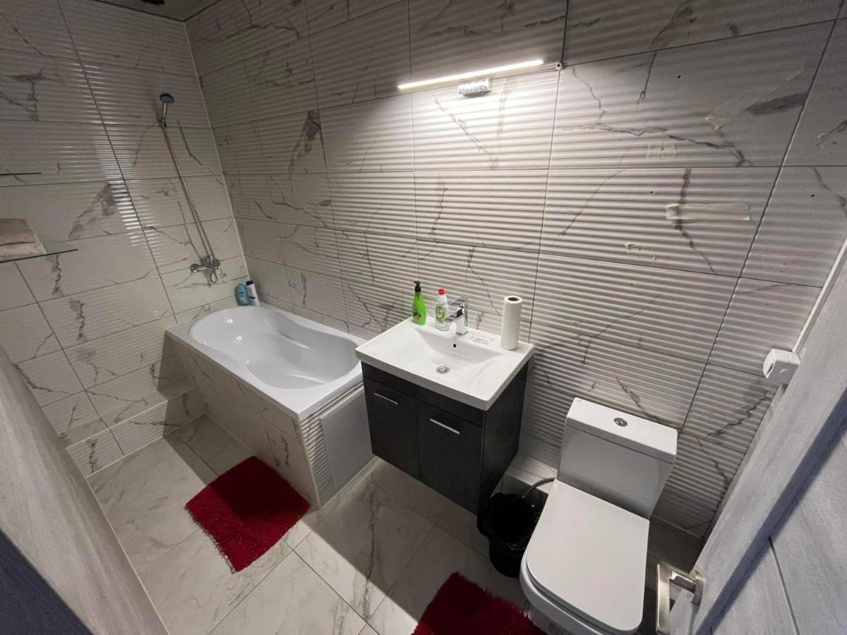 Штефан64 Apartment คีชีเนา ภายนอก รูปภาพ